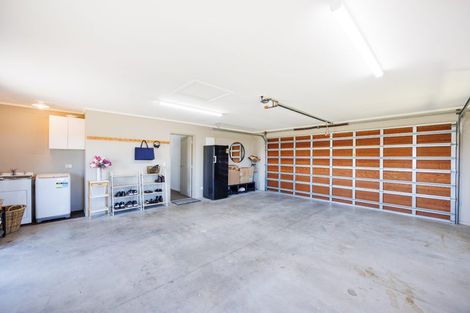 Photo of property in 115 Mount Taylor Drive, Feilding, 4775
