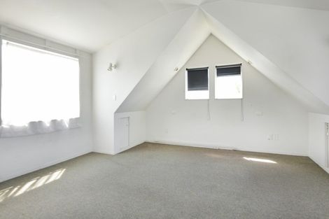 Photo of property in 102 Willowpark Road North, Hastings, 4122