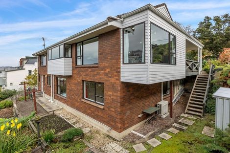 Photo of property in 45 Royal Terrace, Dunedin Central, Dunedin, 9016