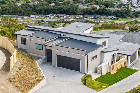 Photo of property in 1 Trysail Place, Whitby, Porirua, 5024