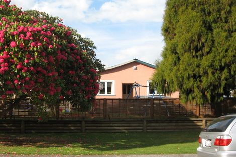 Photo of property in 3 Clyde Street, Utuhina, Rotorua, 3015