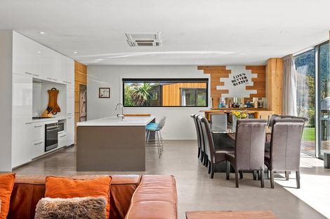 Photo of property in 46 Tui Drive, Mount Creighton, Queenstown, 9371