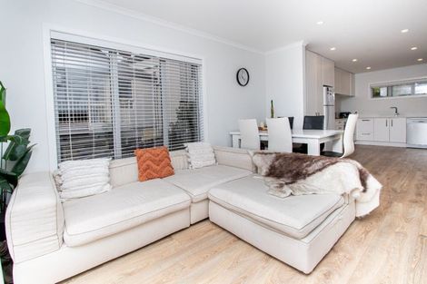 Photo of property in 17/19 Ruakiwi Road, Hamilton Lake, Hamilton, 3204