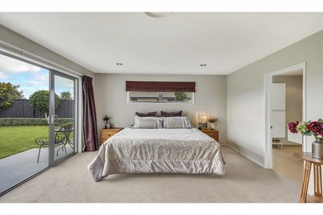 Photo of property in 27 Sovereign Boulevard, Kaiapoi, 7630