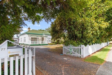 Photo of property in 75-77 Beach Road, Katikati, 3129
