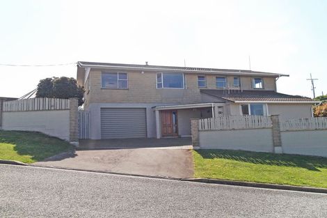 Photo of property in 42 Brinkburn Street, South Hill, Oamaru, 9400