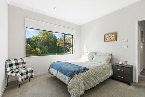 Photo of property in 9 Rexwood Estate, Carterton, 5713