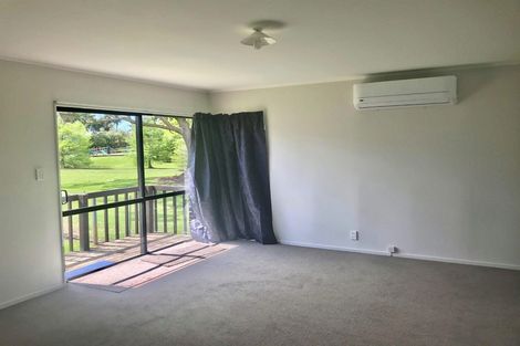 Photo of property in 2/27 Christmas Road, Manurewa, Auckland, 2102