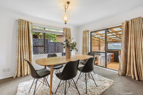 Photo of property in 41 Peterhouse Street, Tawa, Wellington, 5028