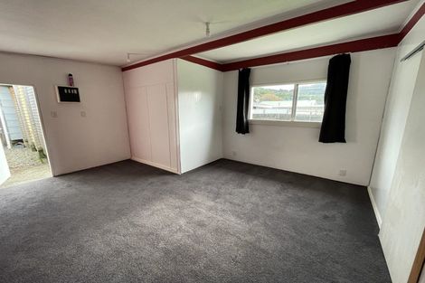 Photo of property in 24 Durham Street, Picton, 7220