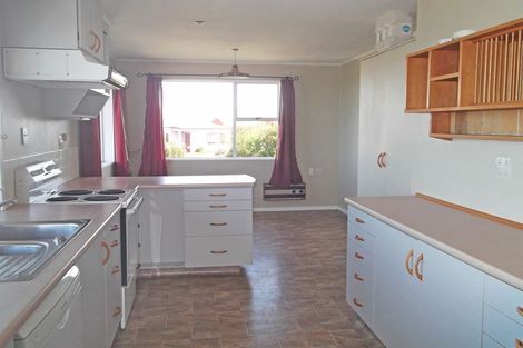 Photo of property in 42 Brinkburn Street, South Hill, Oamaru, 9400