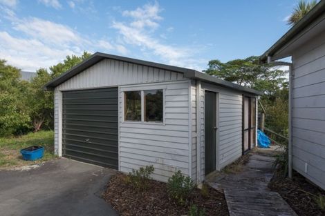 Photo of property in 16 Moreland Place, Mapua, 7005