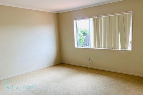 Photo of property in 9 Maypark Crescent, Flat Bush, Auckland, 2016