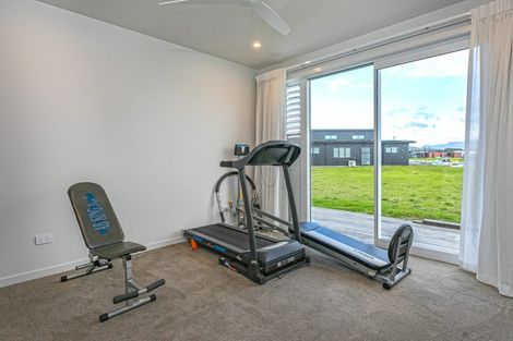 Photo of property in 7 Capstan Crescent, Whitianga, 3510