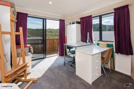 Photo of property in 7 Glentui Place, Waikawa, Picton, 7220