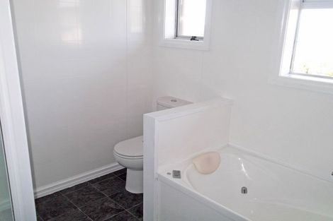 Photo of property in 42 Brinkburn Street, South Hill, Oamaru, 9400