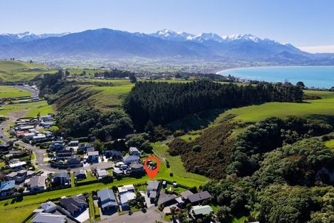 Photo of property in 61 Kotuku Road, South Bay, Kaikoura, 7300