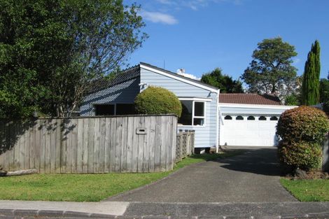 Photo of property in 28 Portobello Place, Torbay, Auckland, 0630