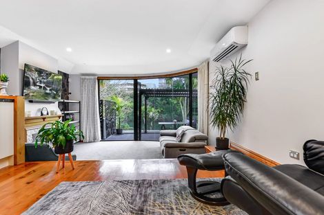 Photo of property in 27b Opoia Road, Hamilton East, Hamilton, 3216