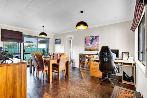 Photo of property in 40 London Street, Eltham, 4322