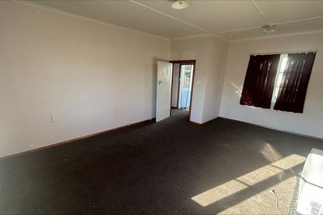 Photo of property in 14 Lewis Avenue, Aramoho, Whanganui, 4500