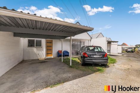Photo of property in 2/21 Takanini Road, Takanini, 2112