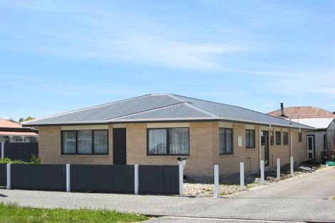 Photo of property in 33 Queen Street, Westport, 7825