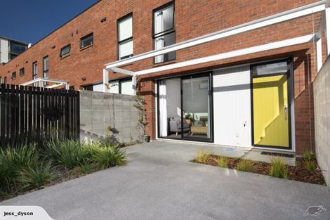 Photo of property in 14 Uku Lane, Hobsonville, Auckland, 0616