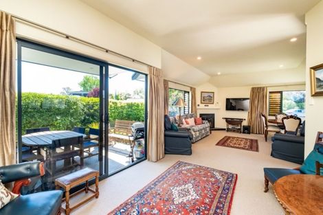Photo of property in 22 Chambers Street, Havelock North, 4130