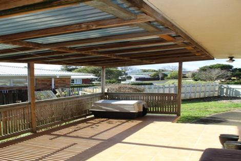 Photo of property in 5 Turner Place, Pukekohe, 2120