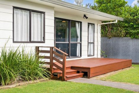 Photo of property in 2/27 Nuffield Avenue, Marewa, Napier, 4110