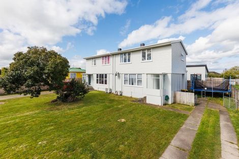 Photo of property in 27 Mccorkindale Street, Feilding, 4702