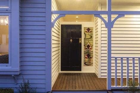 Photo of property in 43 Jacksons Road, Lyttelton, 8082