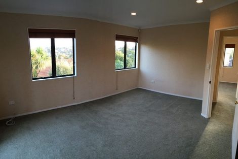 Photo of property in 4/44 Carlisle Road, Browns Bay, Auckland, 0630