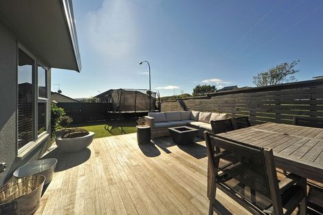 Photo of property in 74 Kentwood Drive, Woodridge, Wellington, 6037