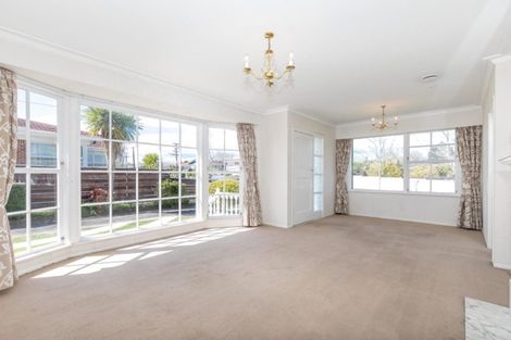 Photo of property in 24 Howell Avenue, Riverlea, Hamilton, 3216