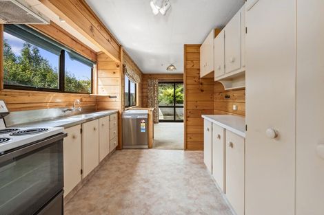 Photo of property in 82 Grand Vue Road, Kawaha Point, Rotorua, 3010