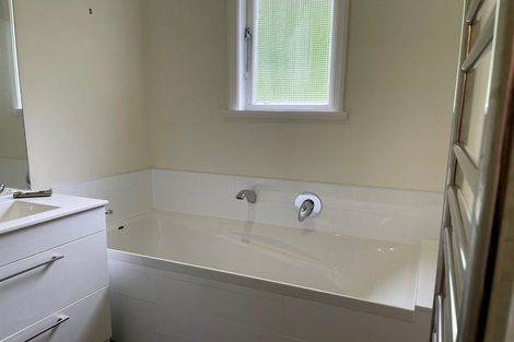 Photo of property in 14 Hudson Street, Island Bay, Wellington, 6023