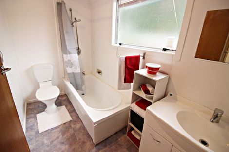 Photo of property in 23a Wall Street, Nawton, Hamilton, 3200