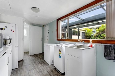 Photo of property in 26 Rutherford Street, Caversham, Dunedin, 9012