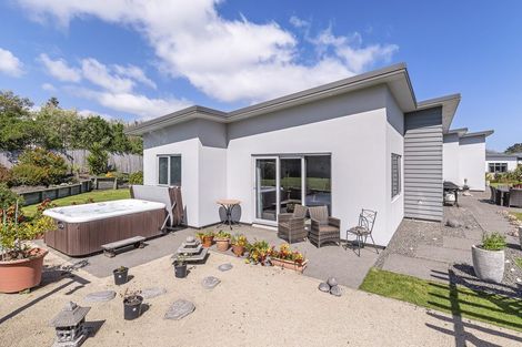 Photo of property in 242 Peka Peka Road, Peka Peka, Waikanae, 5391