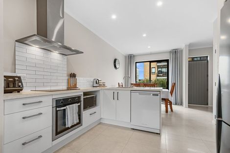 Photo of property in 41 Nugget Avenue, Hobsonville, Auckland, 0616