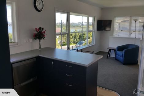 Photo of property in 1/27 Walter Street, Hauraki, Auckland, 0622