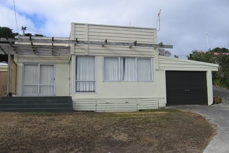 Photo of property in 13 Urquharts Bay Road, Whangarei Heads, 0174