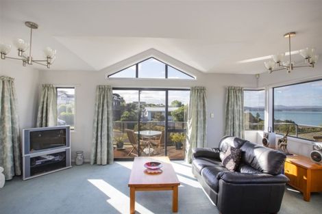 Photo of property in 5 Athol Place, Algies Bay, Warkworth, 0920