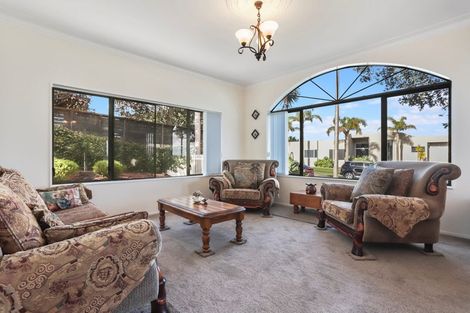 Photo of property in 25 Bannings Way, Hobsonville, Auckland, 0618