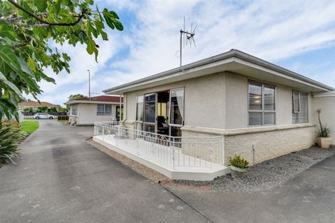 Photo of property in 2/89 Riverbend Road, Onekawa, Napier, 4110