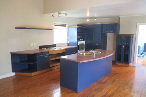 Photo of property in 377 College Street, Hokowhitu, Palmerston North, 4410