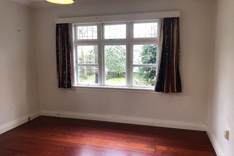 Photo of property in 24 Izard Road, Khandallah, Wellington, 6035