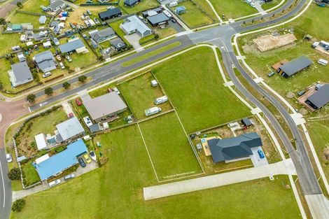 Photo of property in 4 Kotare Way, Matarangi, 3592